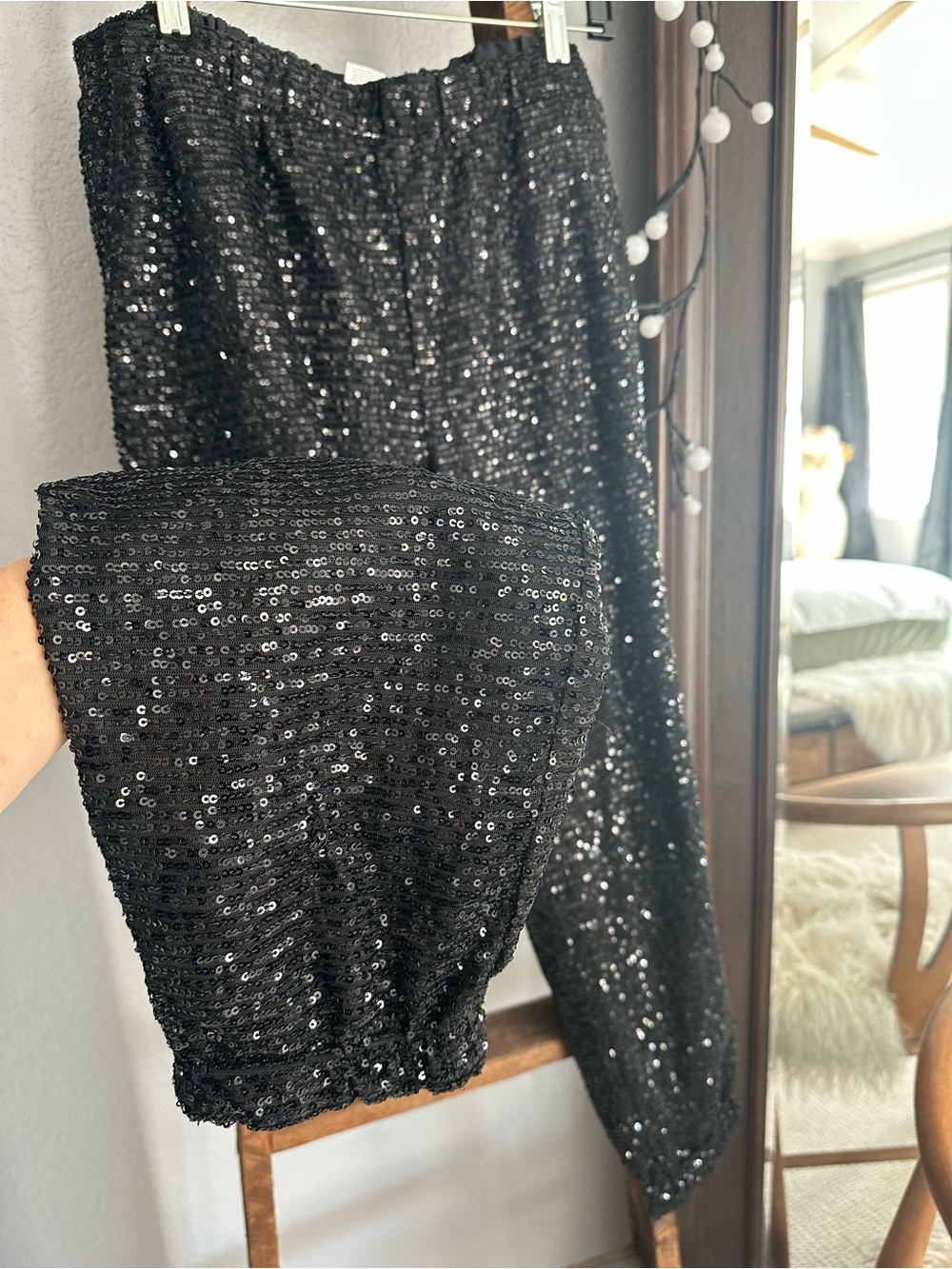 Sequin Jogger Style Black Pants size XL - Picture 13 of 17